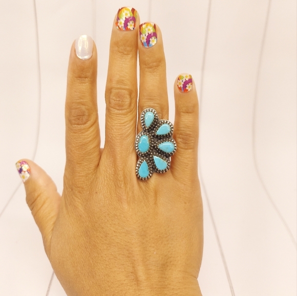 Jewelry - Beautiful Sterling Silver Turquoise Ring